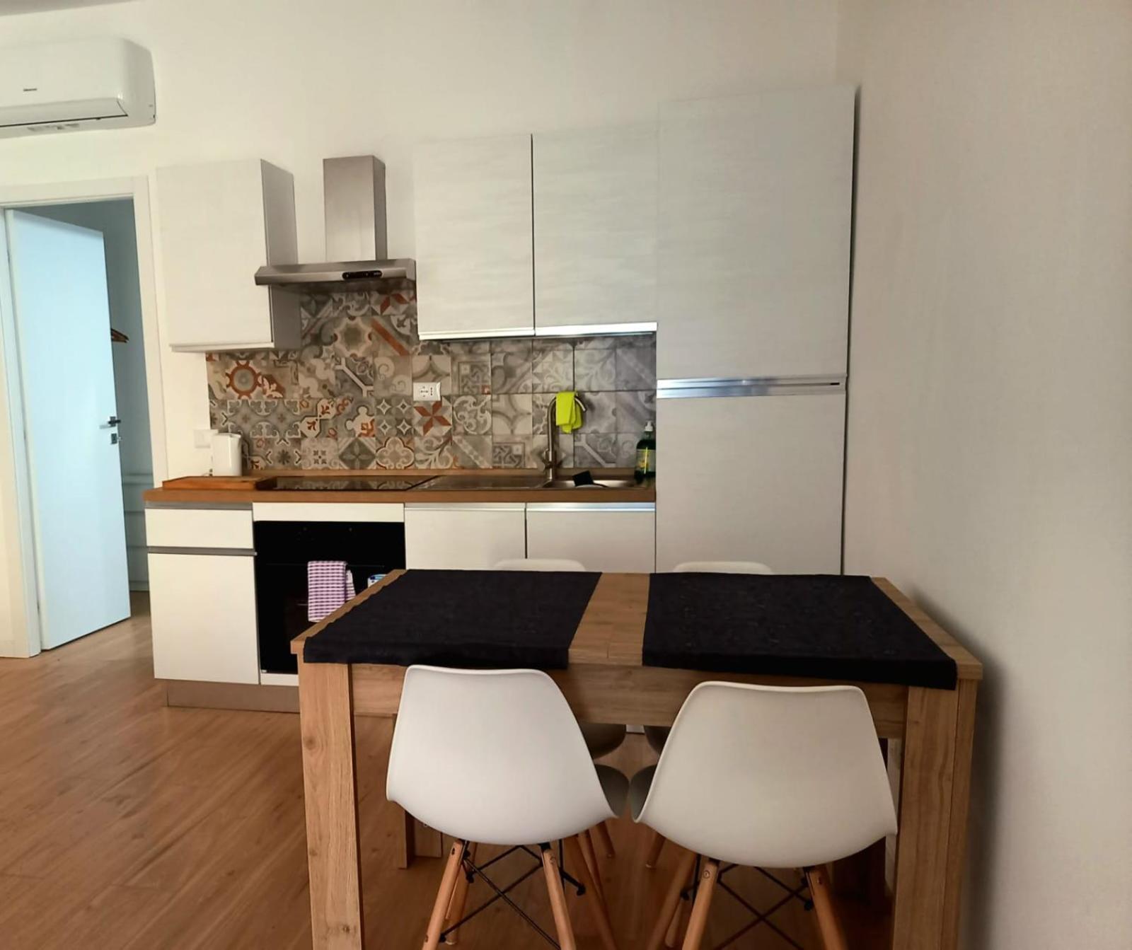 Casa Delle Begonie Apartment Roma Ngoại thất bức ảnh